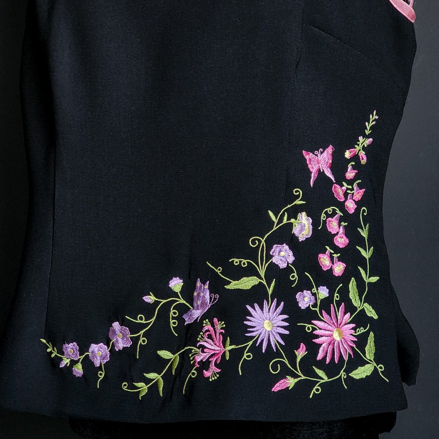 Vintage Y2K Embroidered Satin Top (12P) - Reclaimed Mt. Goods