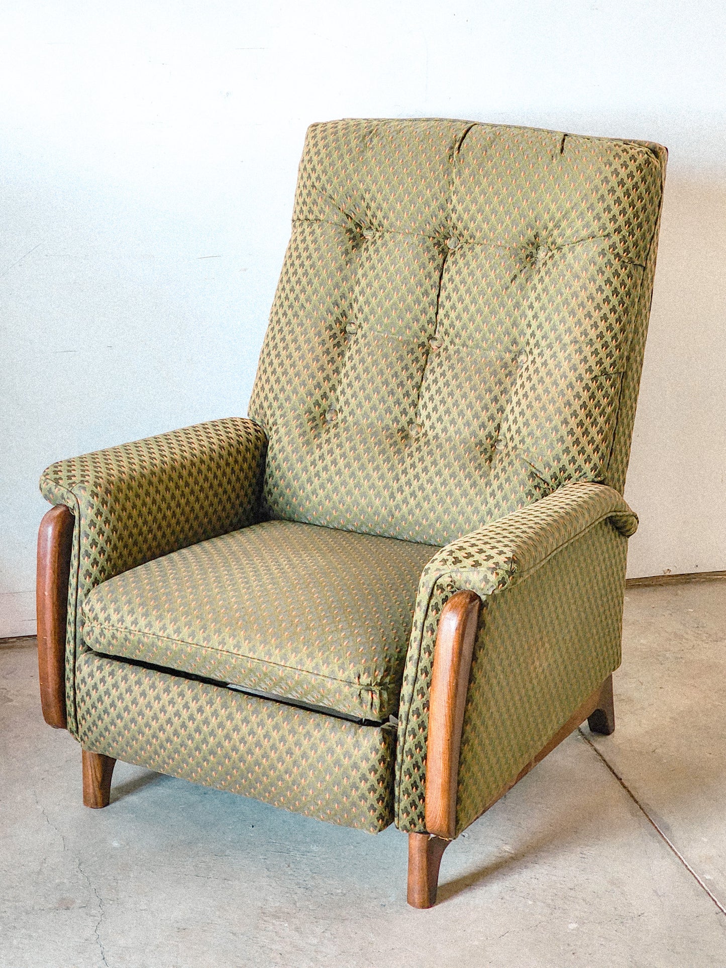 Vintage Mid Century Green Tufted Recliner - Reclaimed Mt. Goods