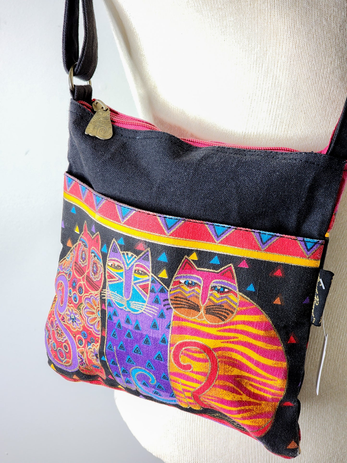 Laurel Burch Crossbody Bag "Feline Friends"