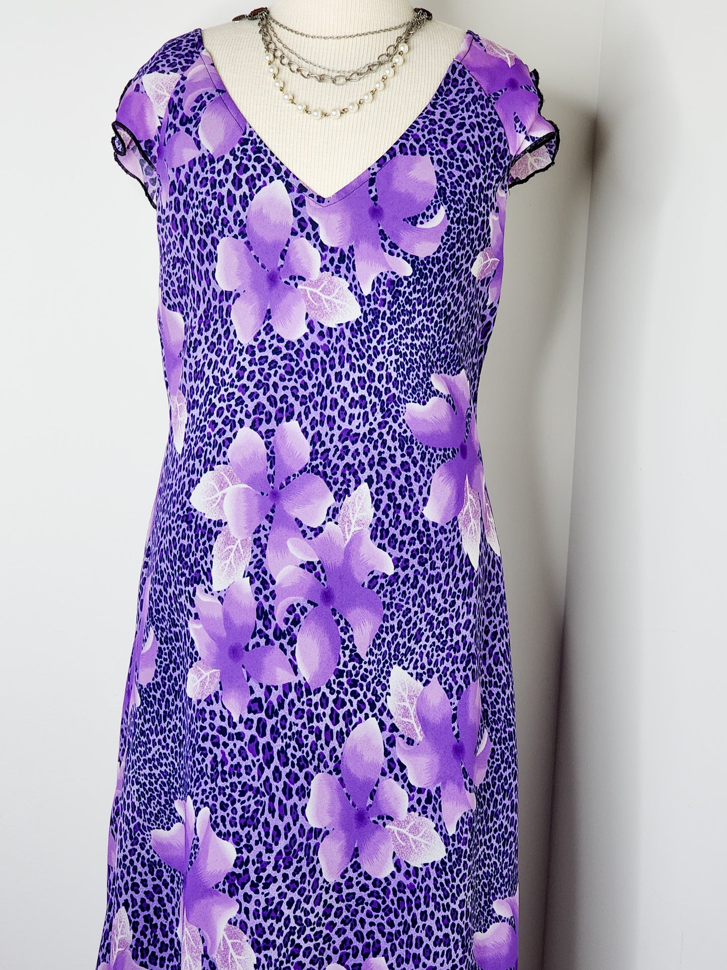 Vintage 90s Y2K Purple Cheetah Print Midi Dress