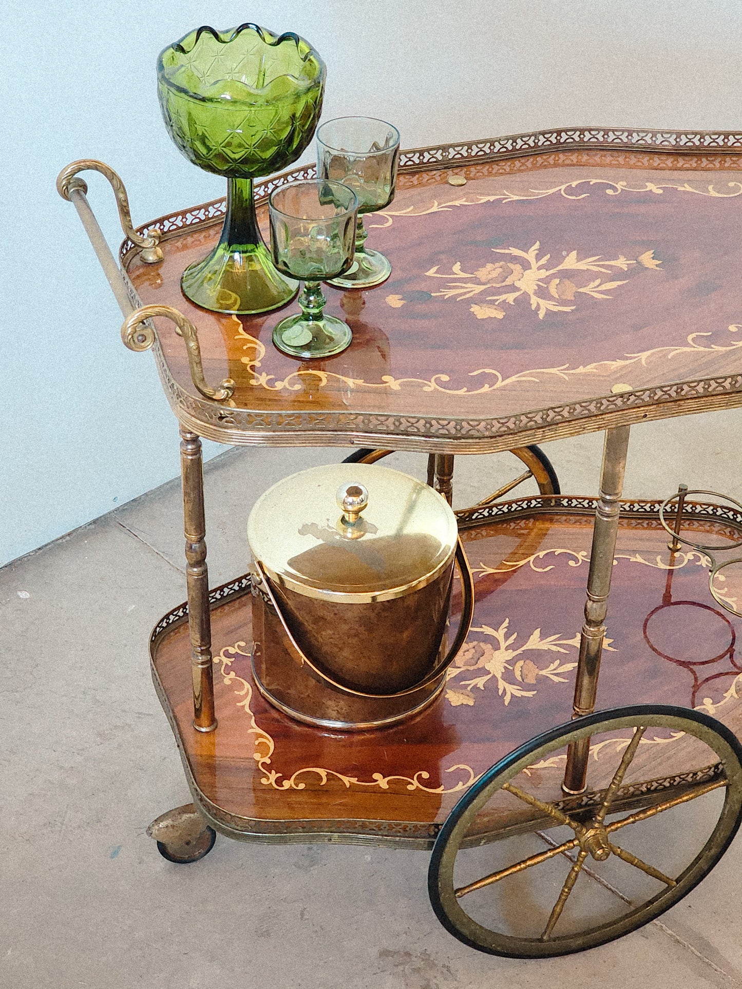 Vtg Italian Bar Cocktail Tea Cart Trolley Italian Hollywood Regency Marquetry Inlay