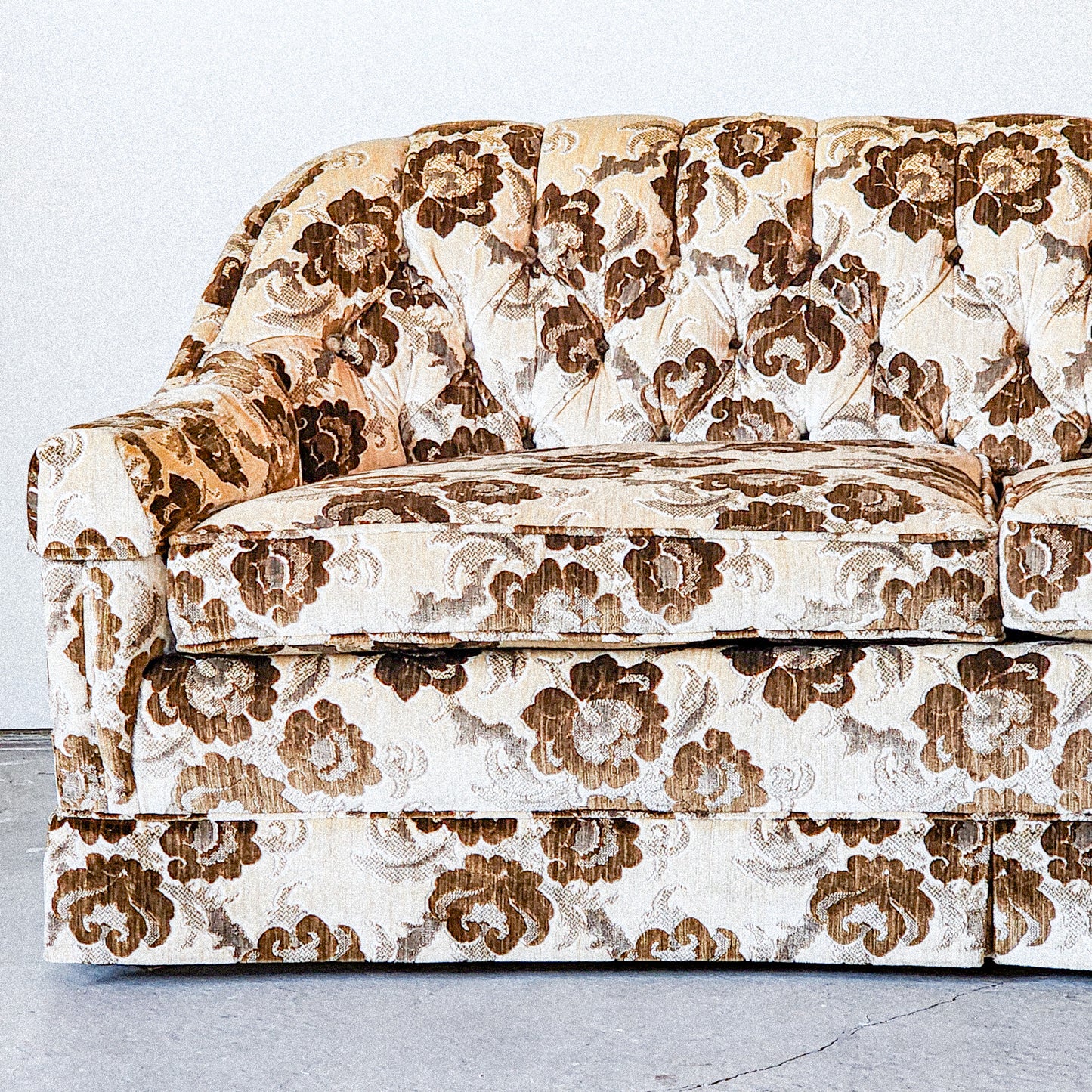 Vtg 1970s Tufted Brown & Cream Floral Print Sofa