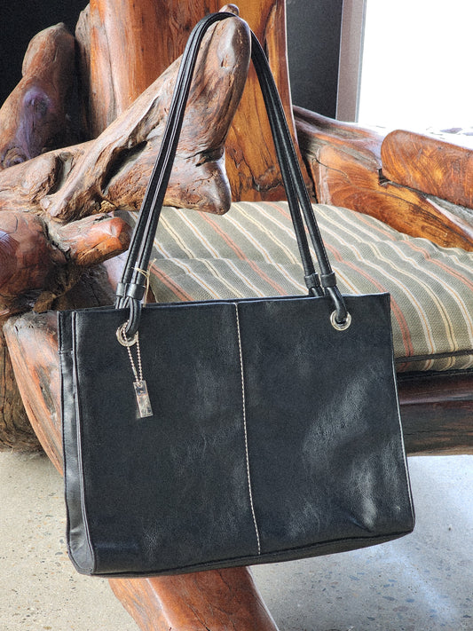 XL Sag Harbor Black Leather Tote