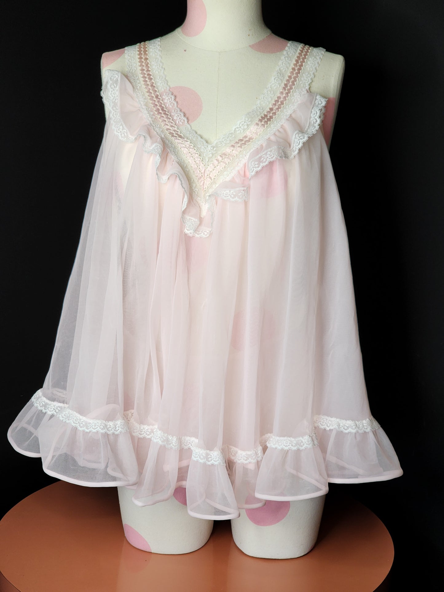 Vtg 1980s NWOT Ruffled Baby Pink Lingerie Set Tagged L