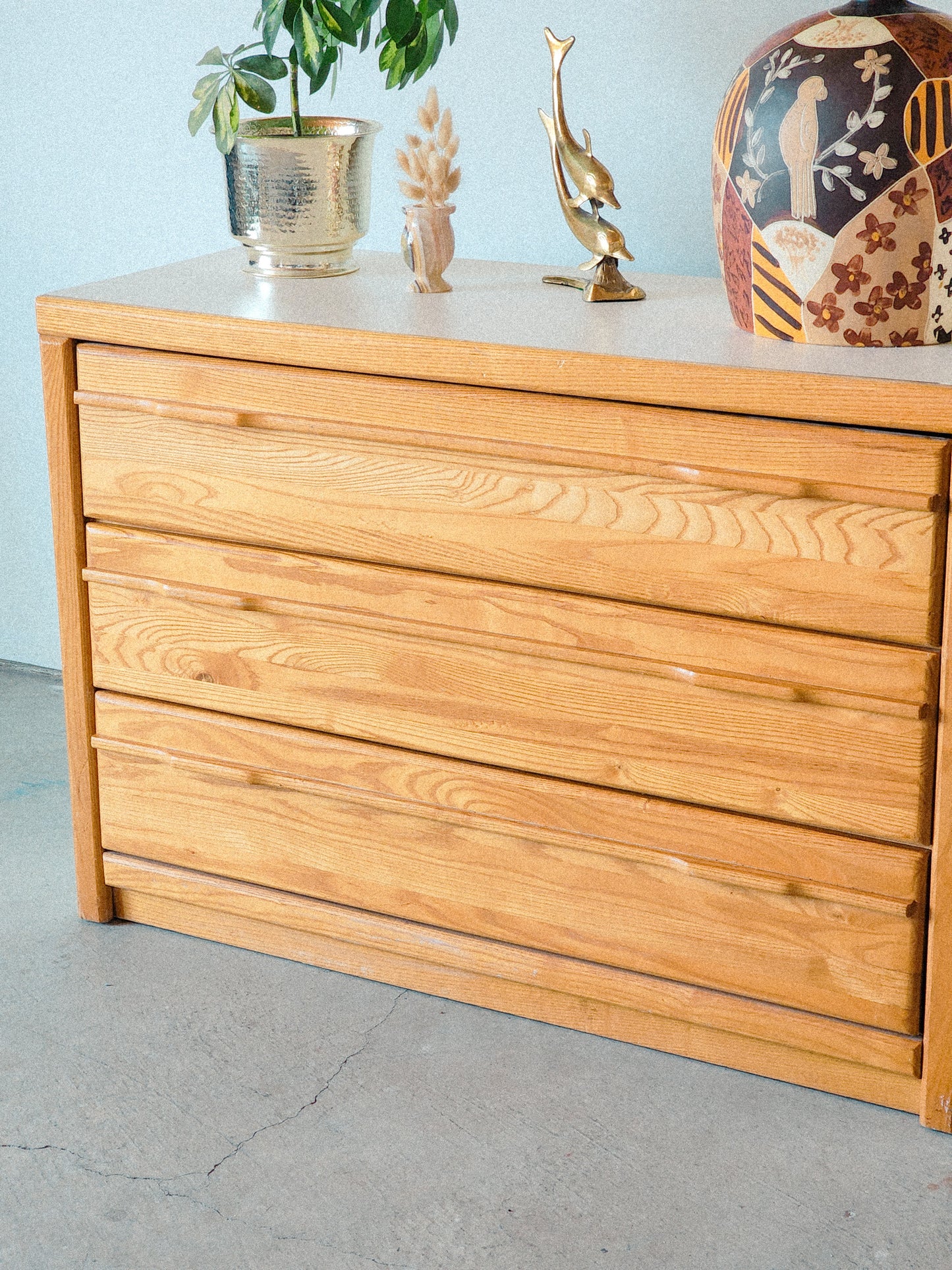 Vtg Postmodern Oak & Cream Laminate Stanley Furniture Chest of Drawers