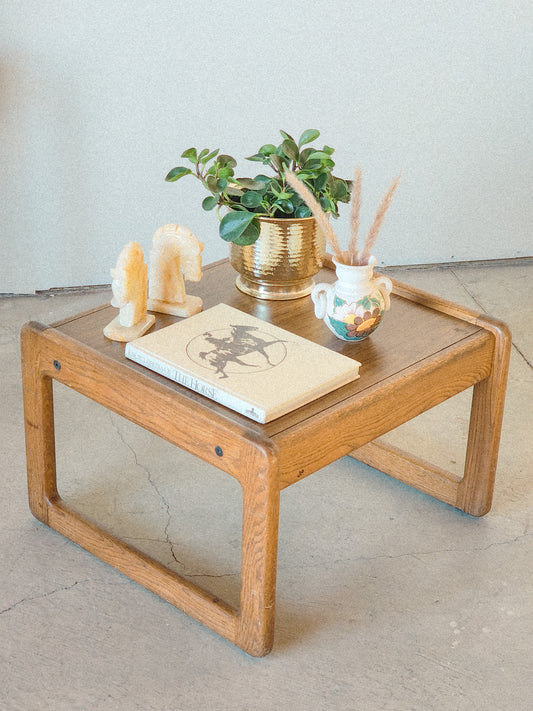 Vtg Mid Century Oak Accent Table