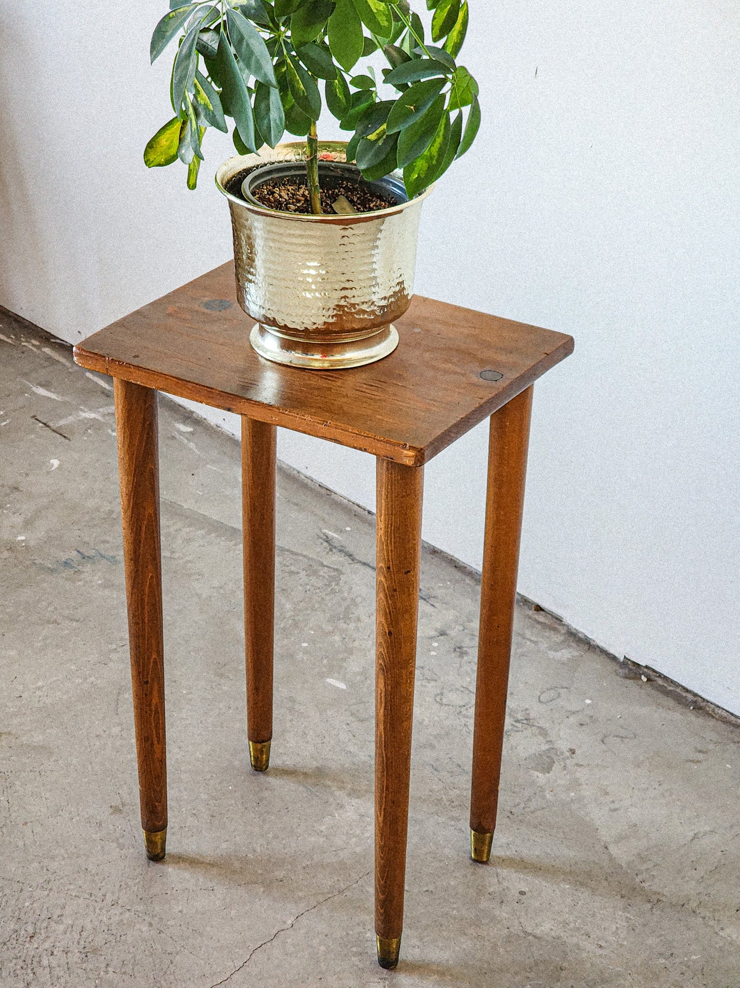 Vtg Mid Century Accent Table/or Plant Stand