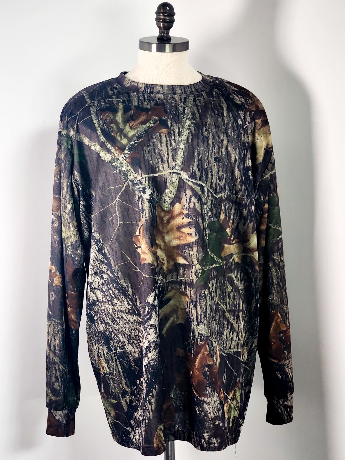 Vtg Jerzees Camo Long Sleeve (airy & comfy material) Tagged XXL