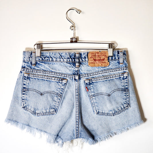 Vtg Levi Thrashed Denim Shorts