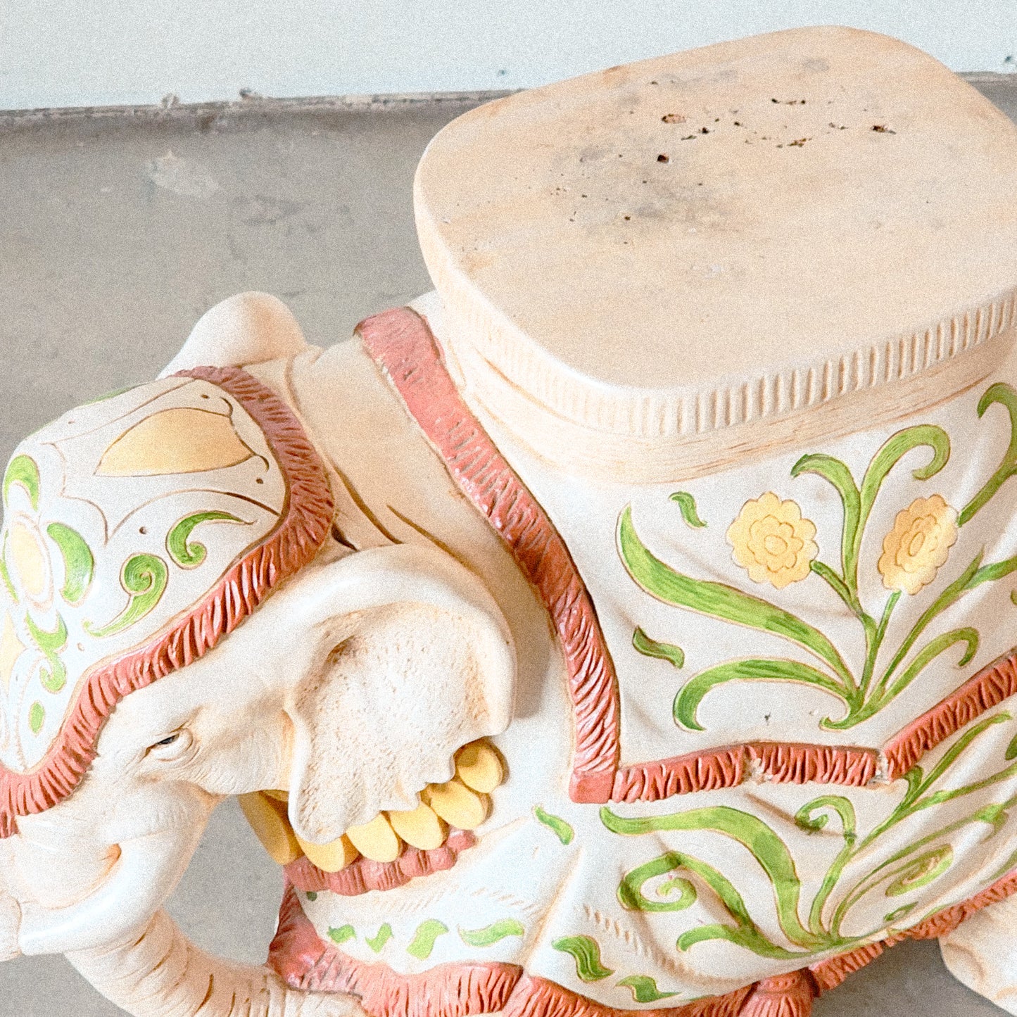 Vibrant & Vintage Ceramic Elephant Plant Stand