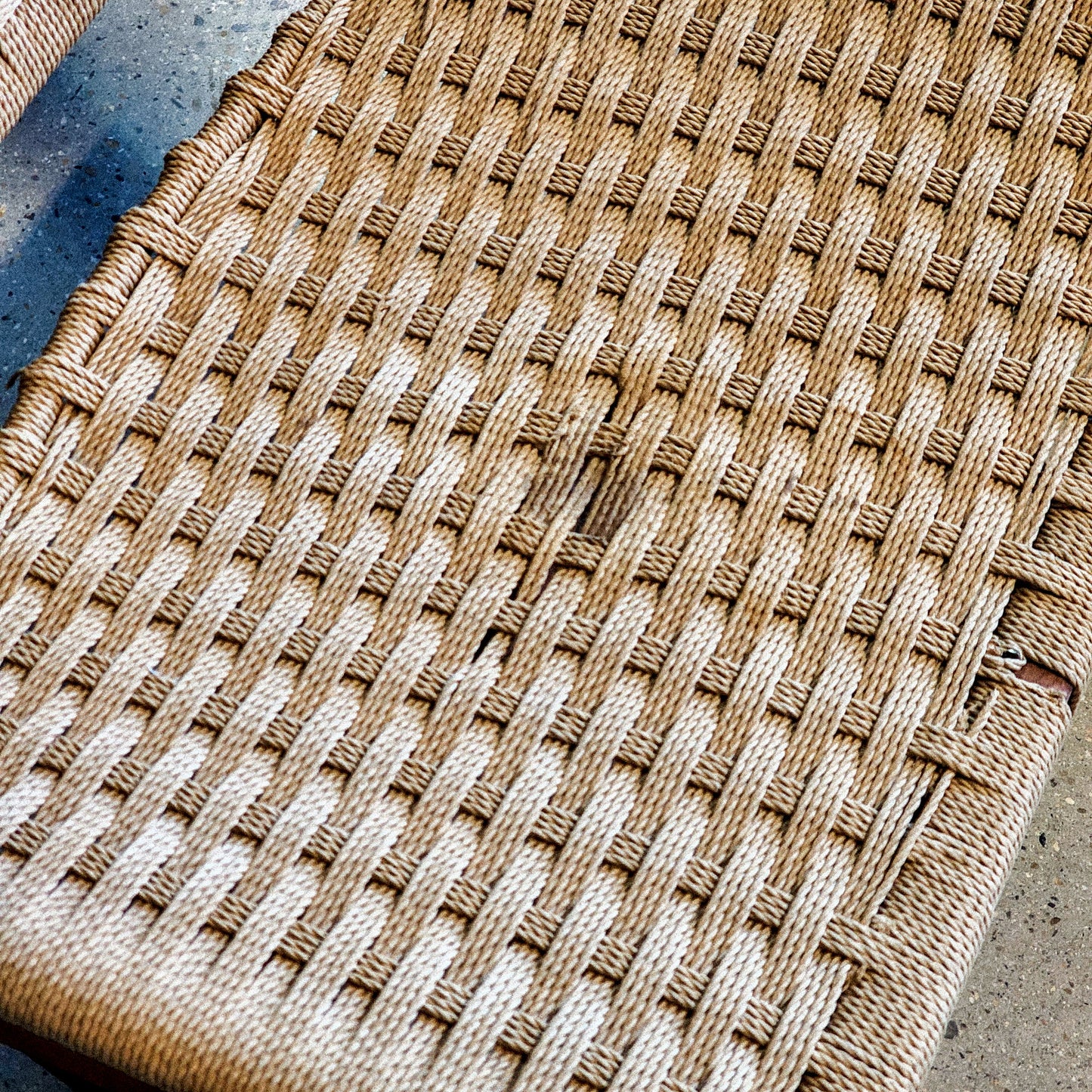 Hans Wegner Style Japanese Mid Century Folding Rope Lounge Chair