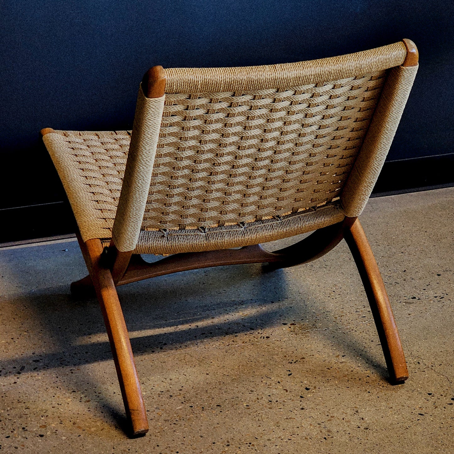 Hans Wegner Style Japanese Mid Century Folding Rope Lounge Chair