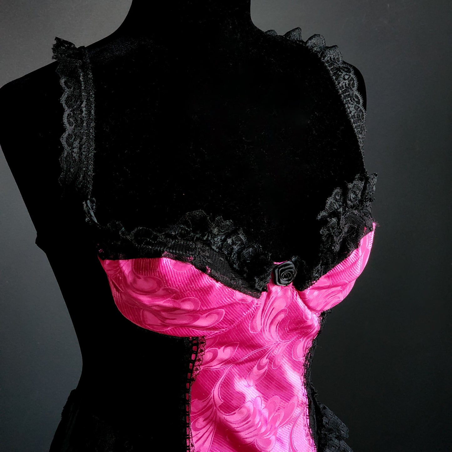 Vintage Madelon Louden Pink & Black Lace Bodysuit (M)